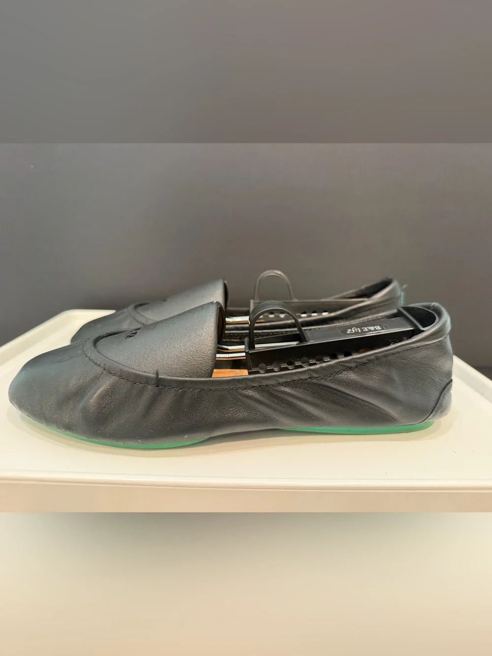 Tieks Matte Black Leather Ballet Flats — Size 7